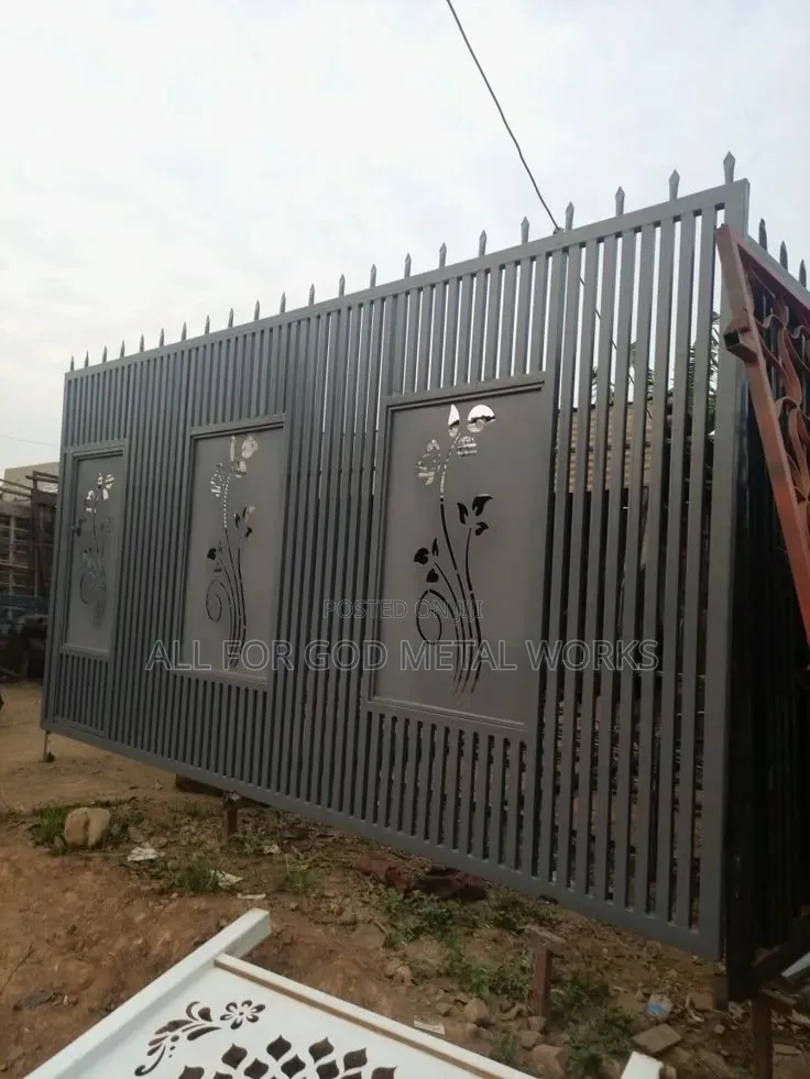 Transparent Luxury Gate