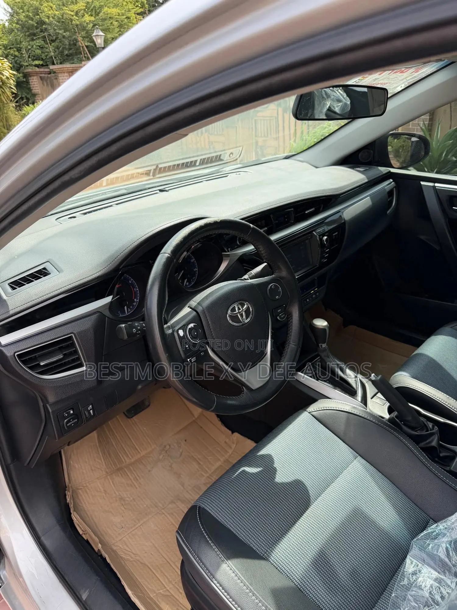Toyota Corolla 2016 Silver