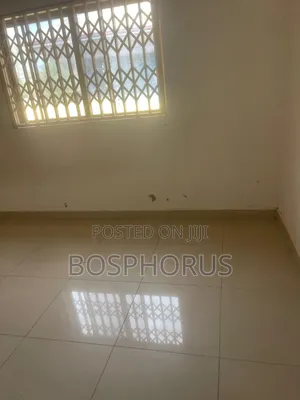 2bdrm Apartment in Mils 7, Mile 7 for rent