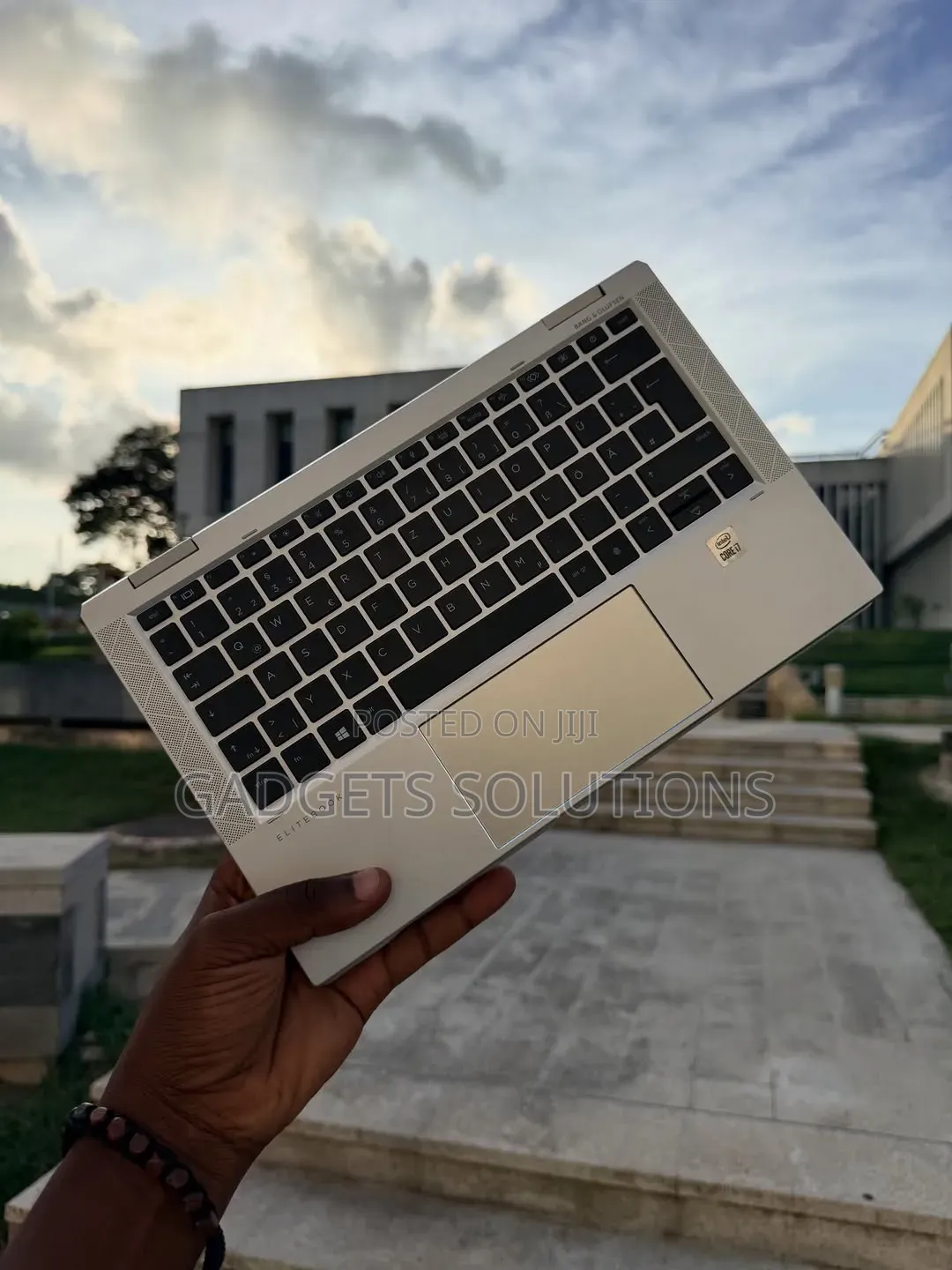 New Laptop HP EliteBook 1030 16GB Intel Core i7 SSD 512GB