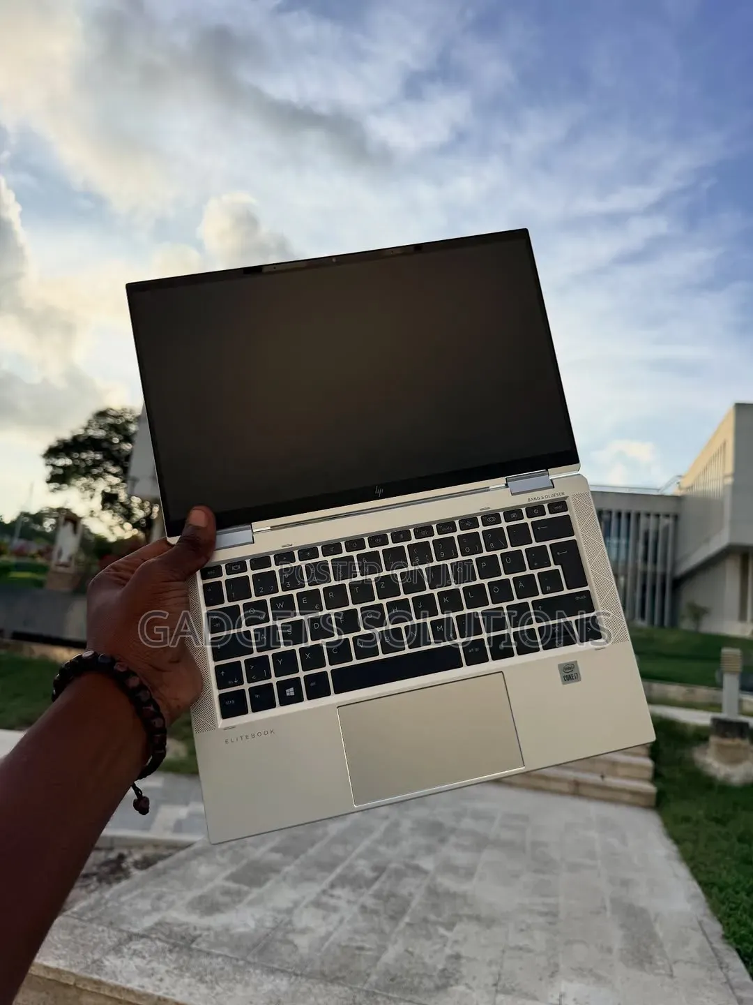 New Laptop HP EliteBook 1030 16GB Intel Core i7 SSD 512GB