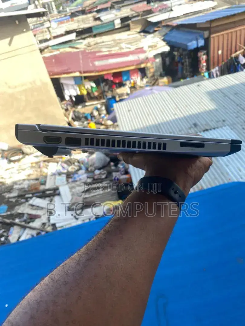 Laptop Dell Latitude 3330 8GB Intel Core i3 HDD+SSD 320GB