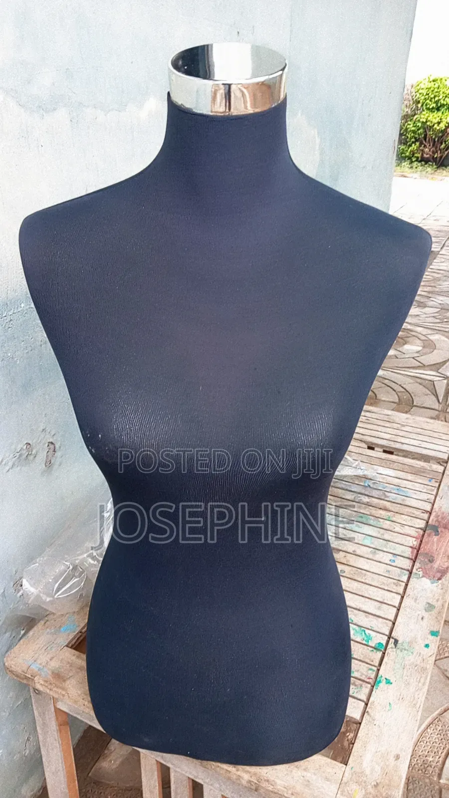 Mannequin and Dummy