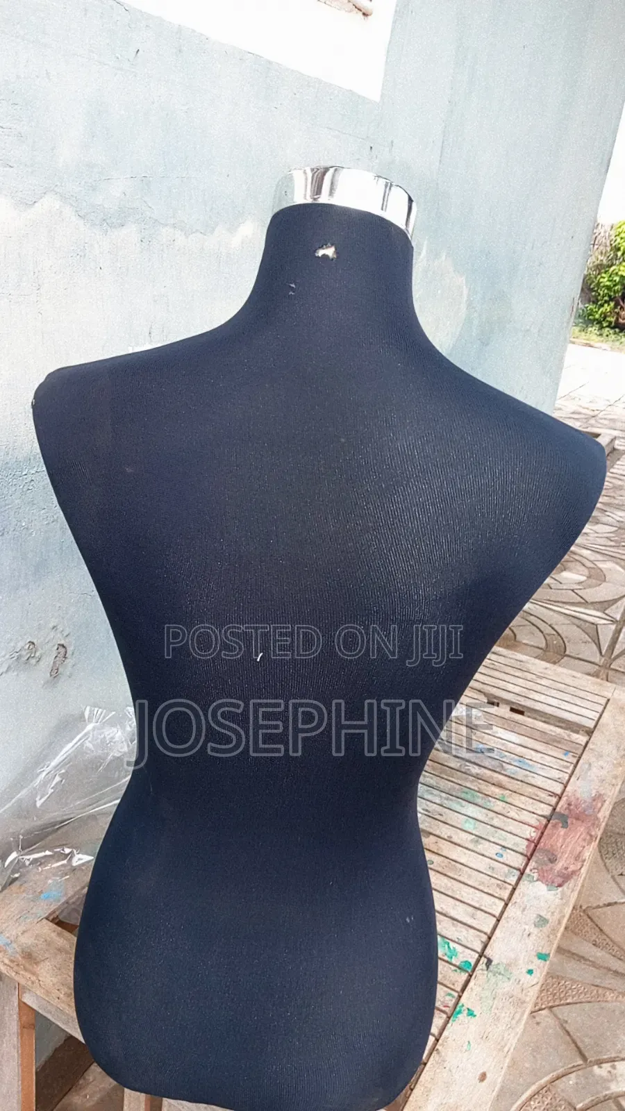 Mannequin and Dummy