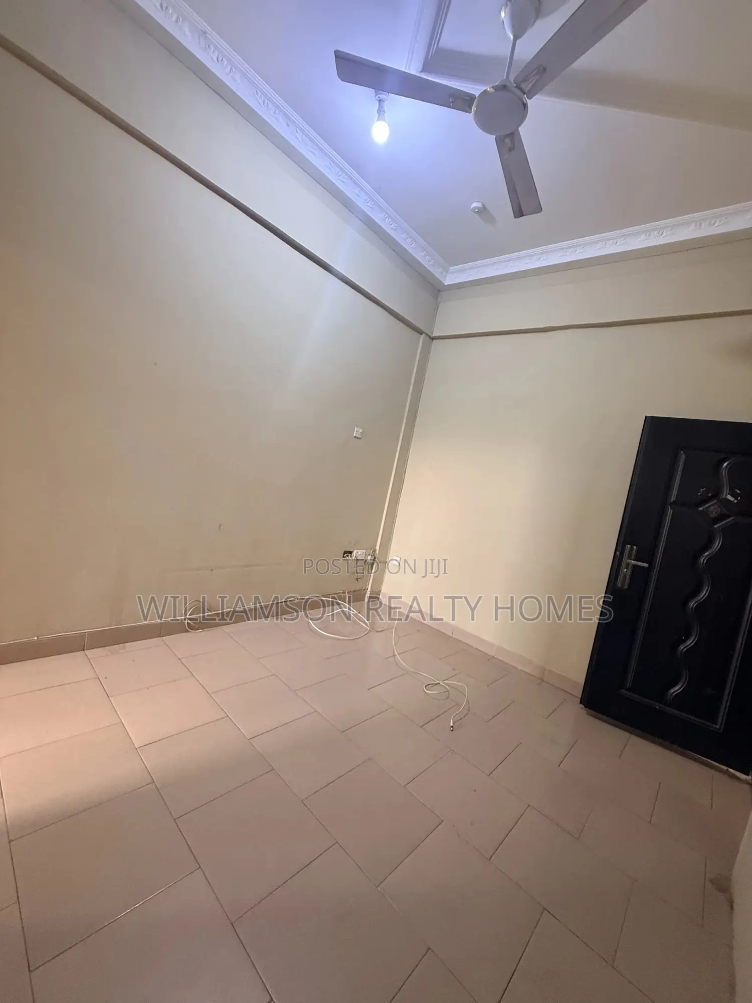 1bdrm Apartment in Community 20 Estate, Spintex for rent