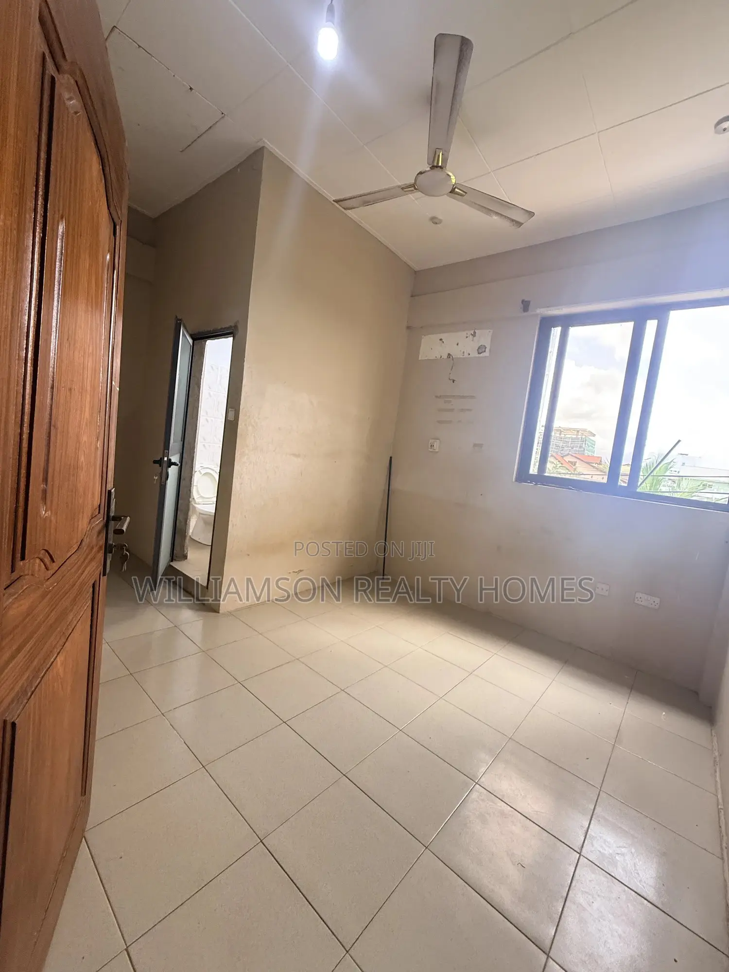 1bdrm Apartment in Community 20 Estate, Spintex for rent