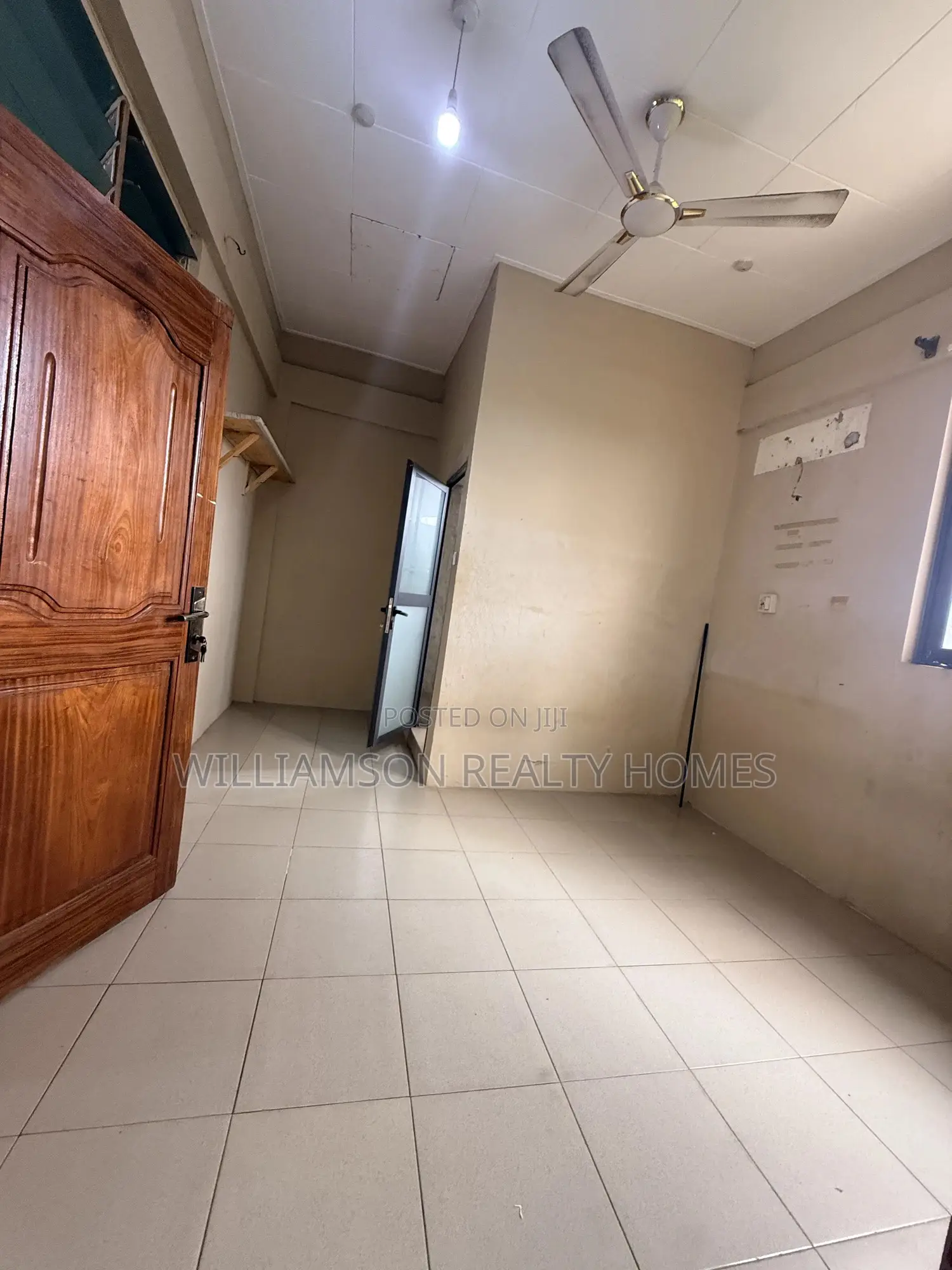 1bdrm Apartment in Community 20 Estate, Spintex for rent
