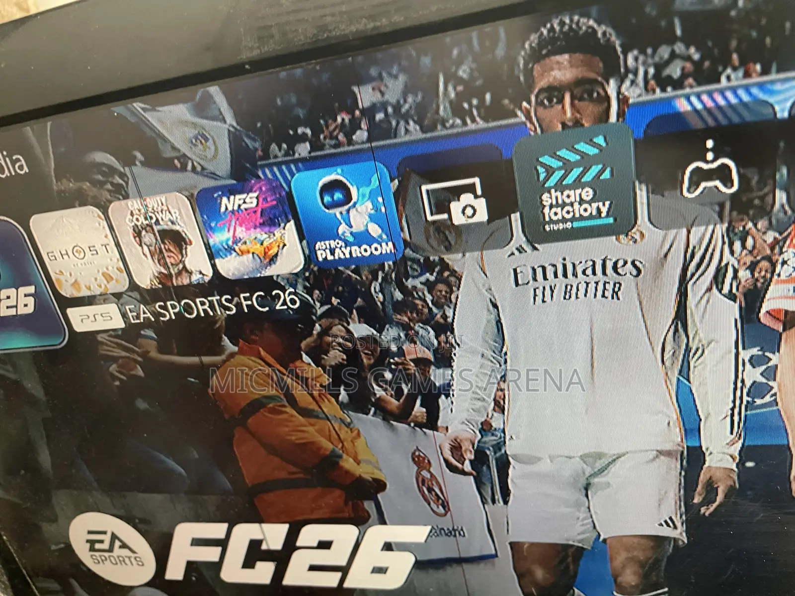 Play Station 5 Standard Disk Edition 5games Installed