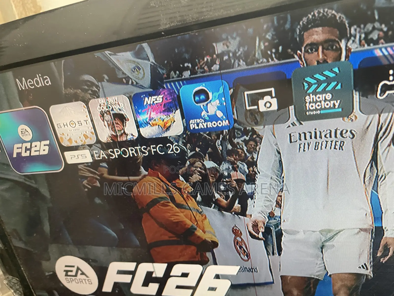 Play Station 5 Standard Disk Edition 5games Installed
