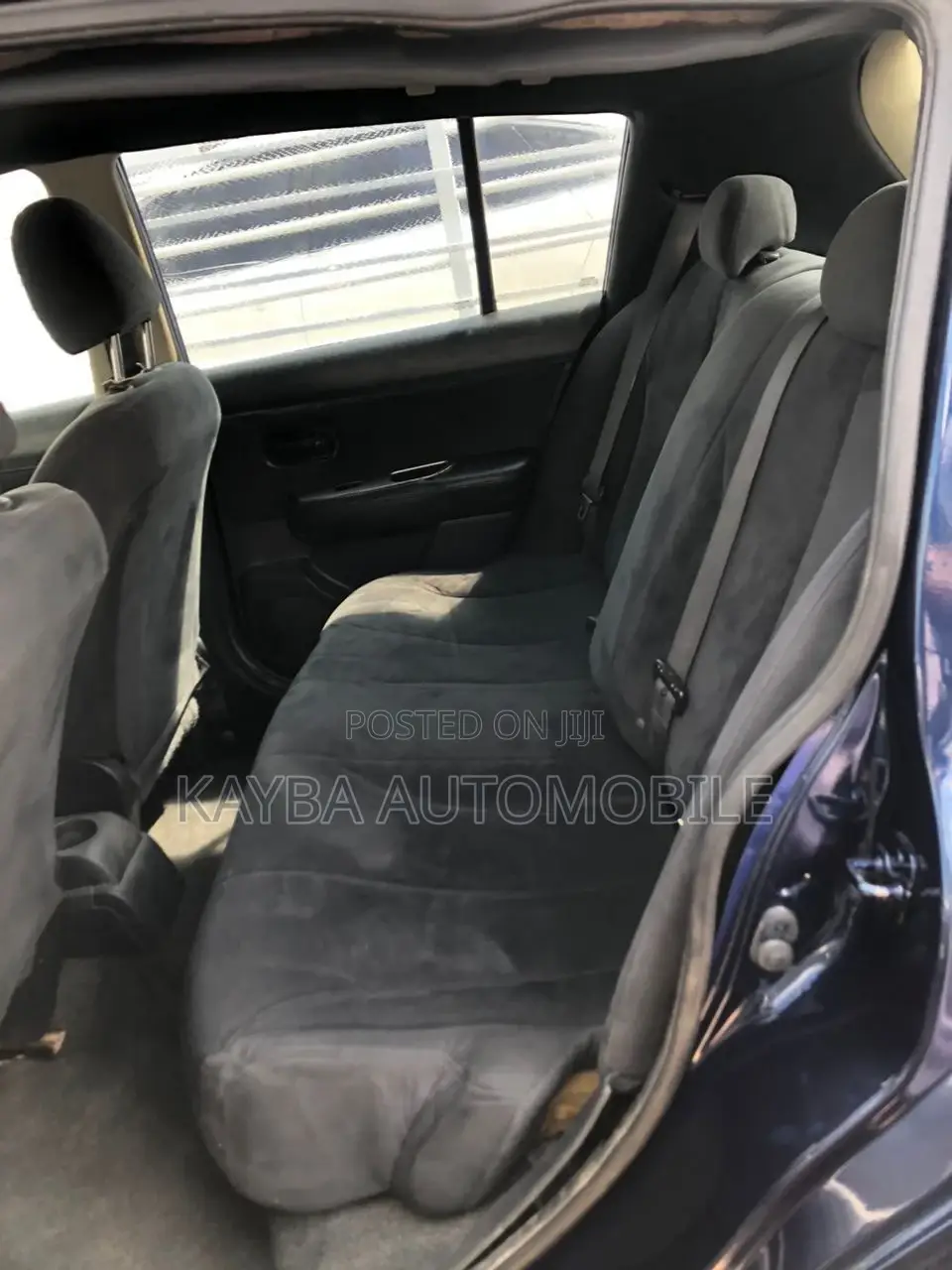 Nissan Versa 2010 Blue
