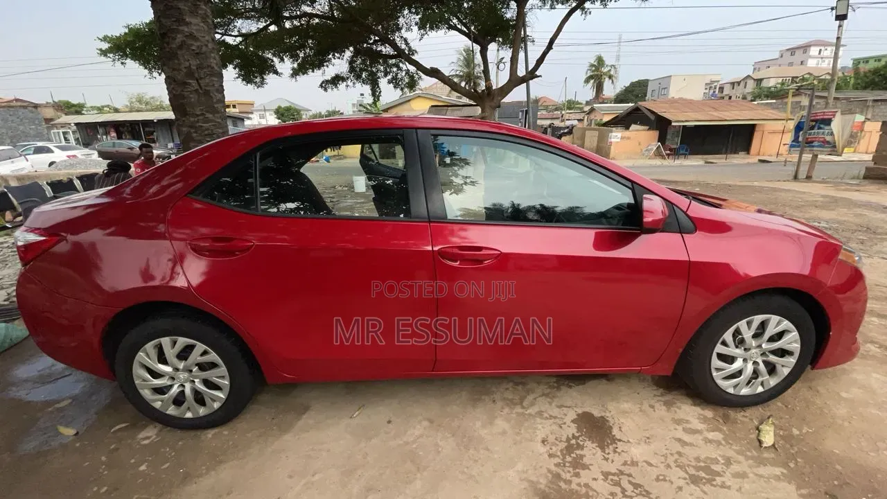 Toyota Corolla LE 4dr Sedan (1.8L 4cyl CVT) 2017 Red