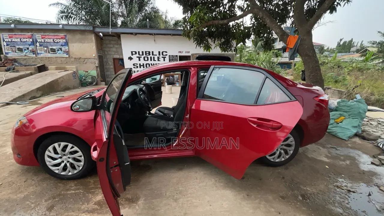 Toyota Corolla LE 4dr Sedan (1.8L 4cyl CVT) 2017 Red