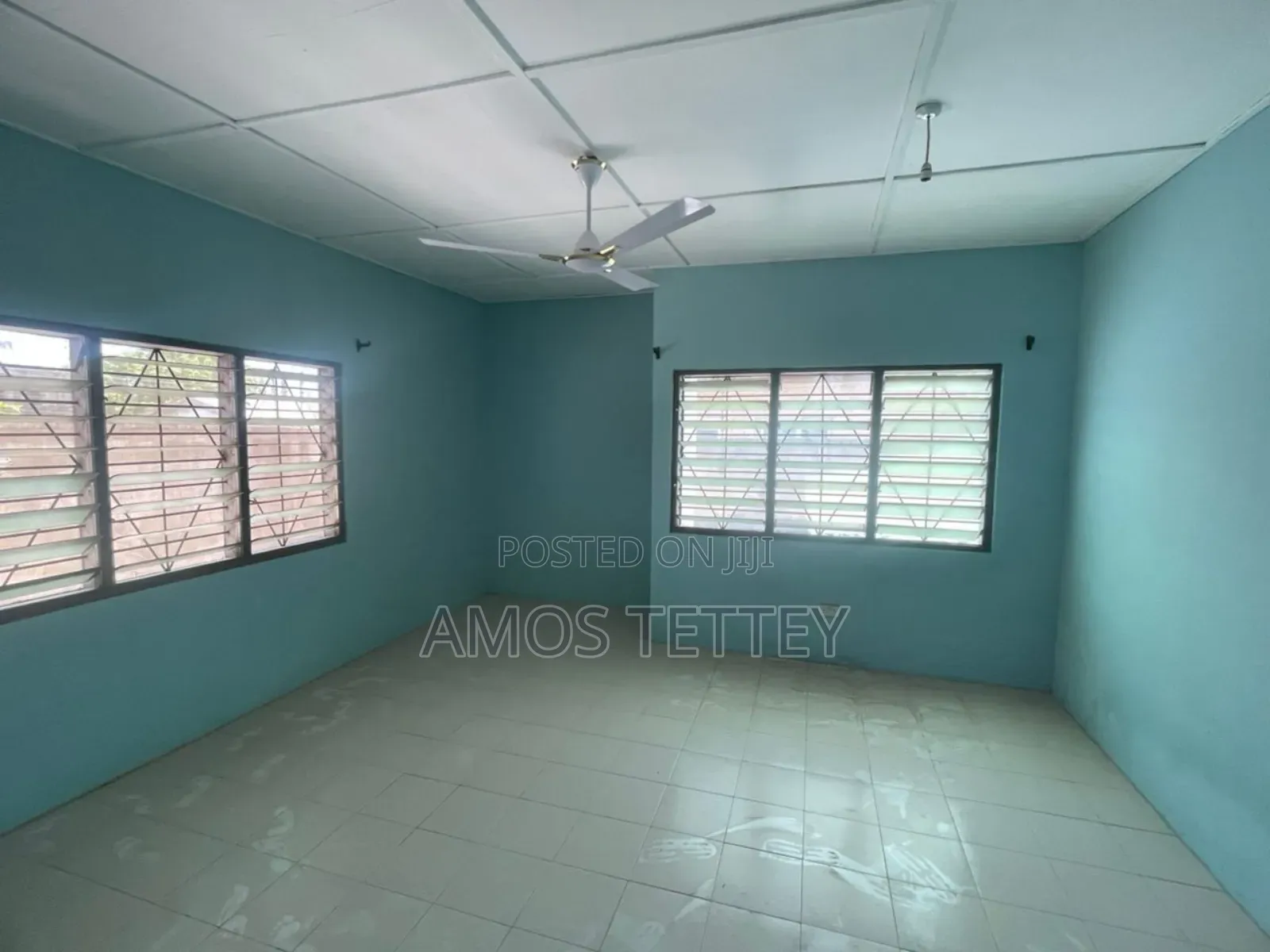 4bdrm House in Self Huge Compound., Amasaman for rent