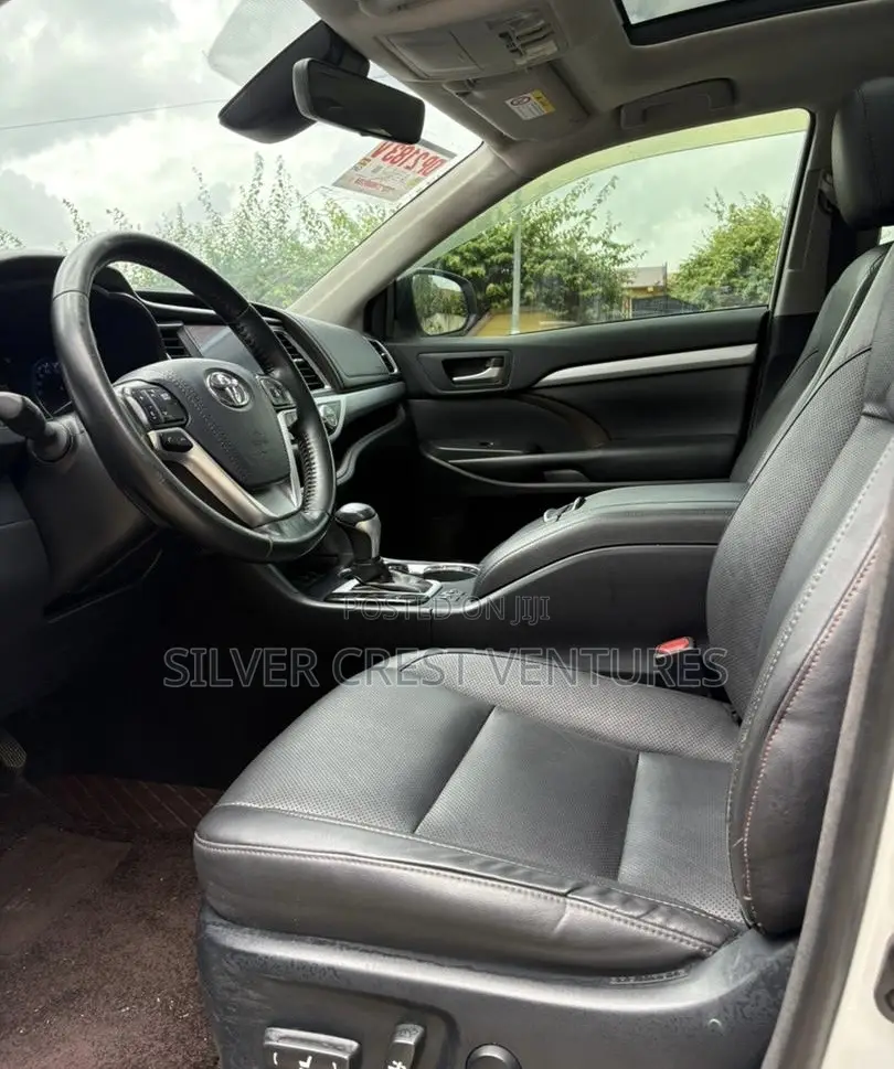Toyota Highlander XLE 2019 White