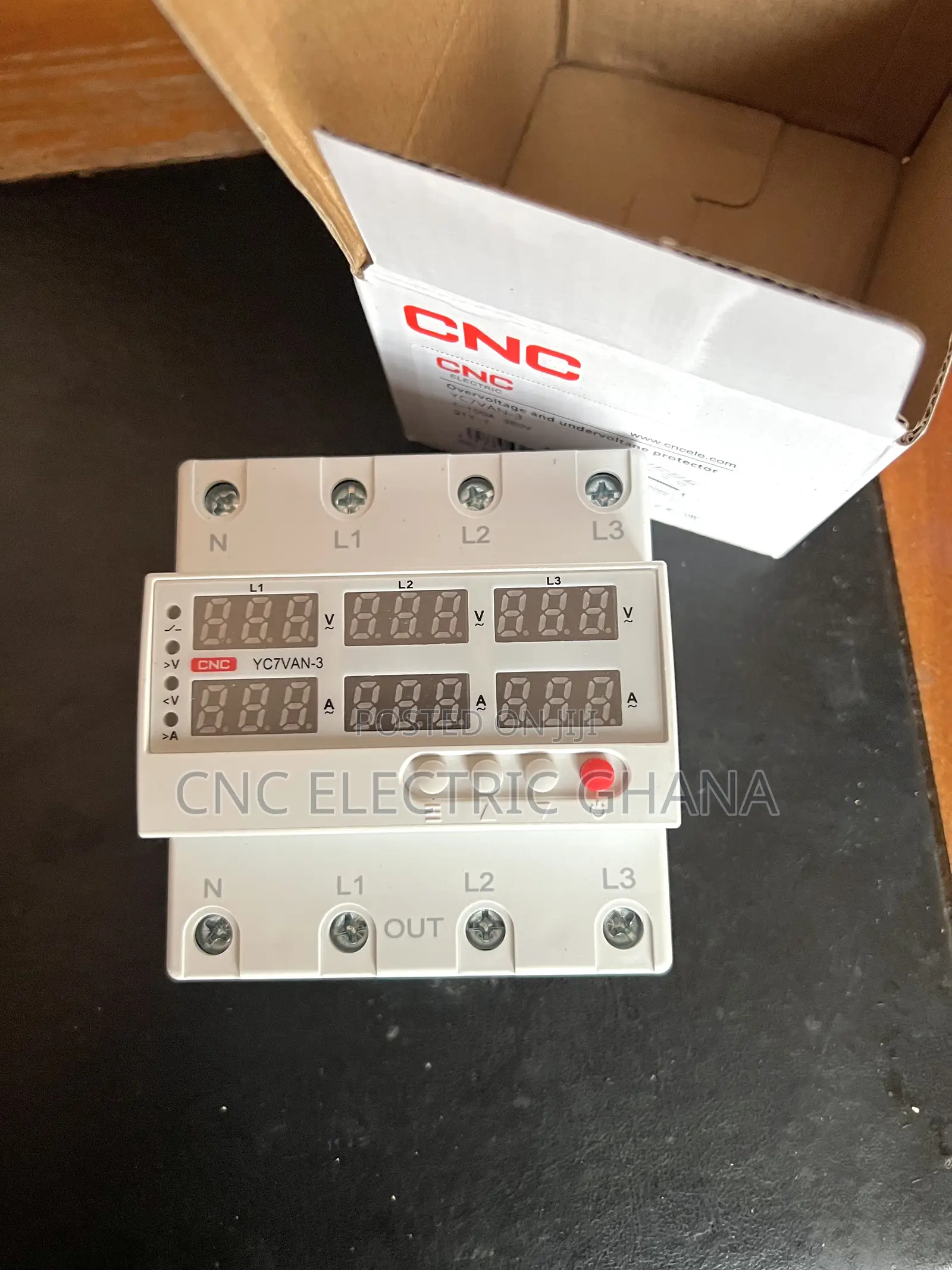 Overvoltage and Undervoltage Protector