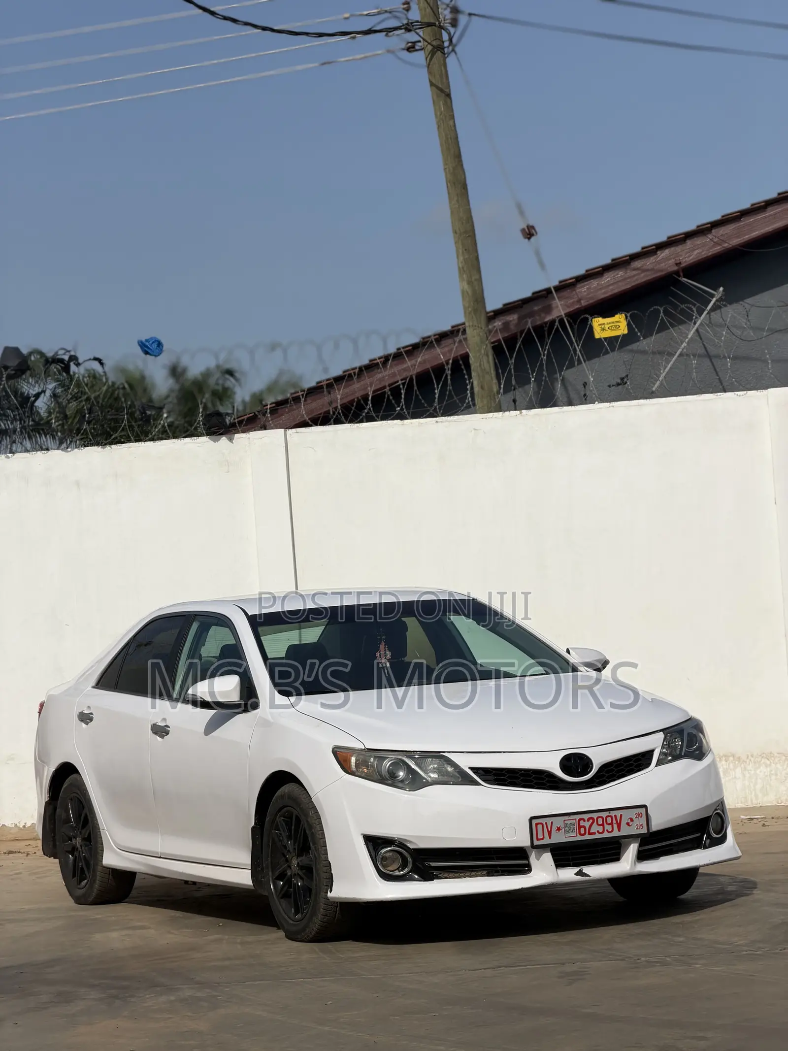 Toyota Camry 2014 White