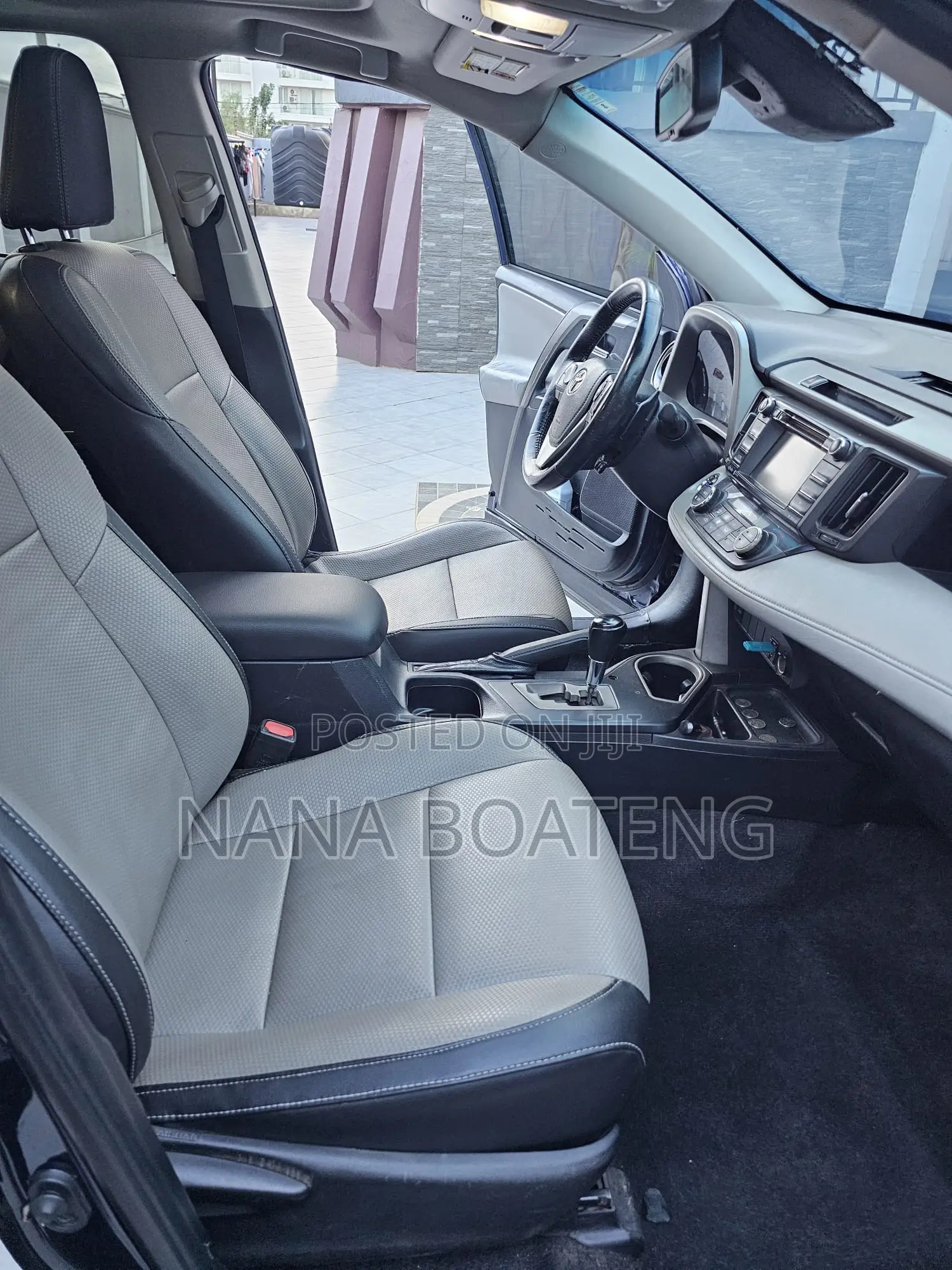 Toyota RAV4 Adventure 4dr SUV AWD (2.5L 4cyl 6A) 2018 Blue