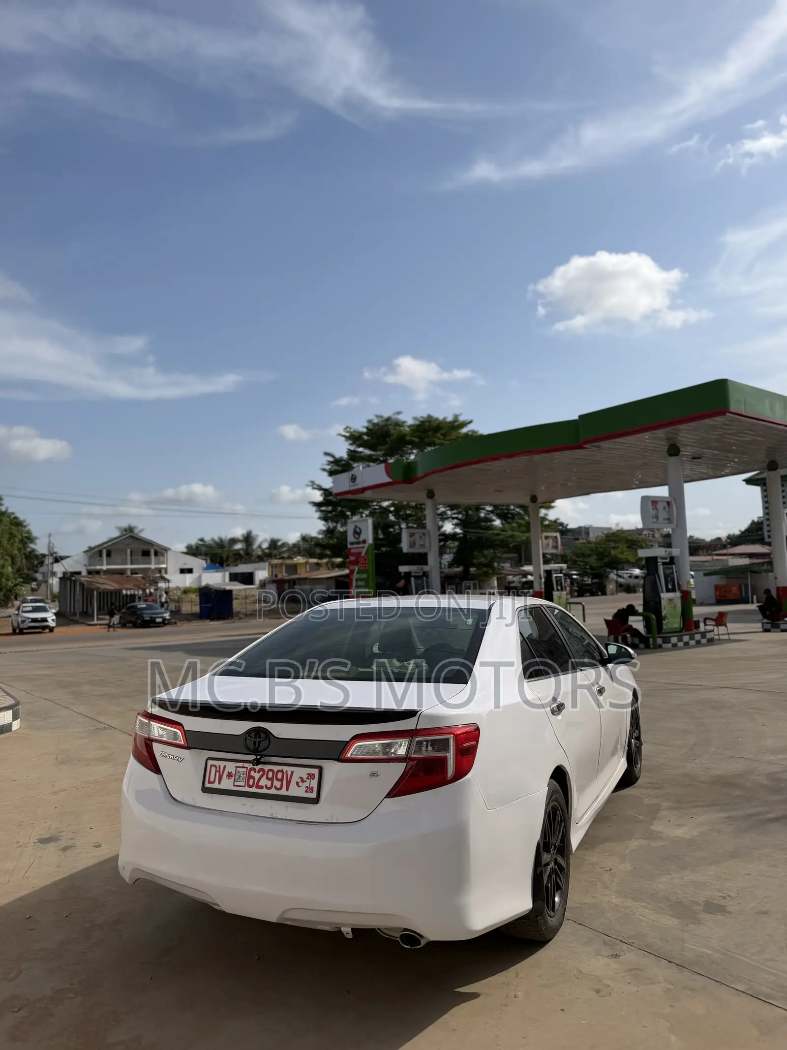 Toyota Camry 2014 White