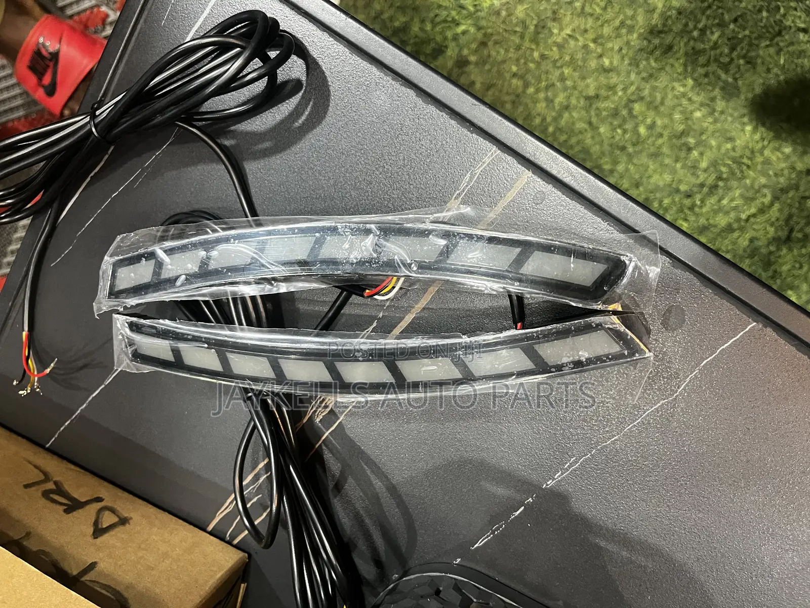 2023-2025 Honda CRV Back Reflector Led Pair