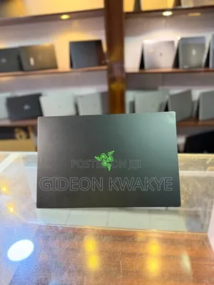 Laptop Razer Blade Advanced 16GB Intel Core Ultra 9 SSD 1T