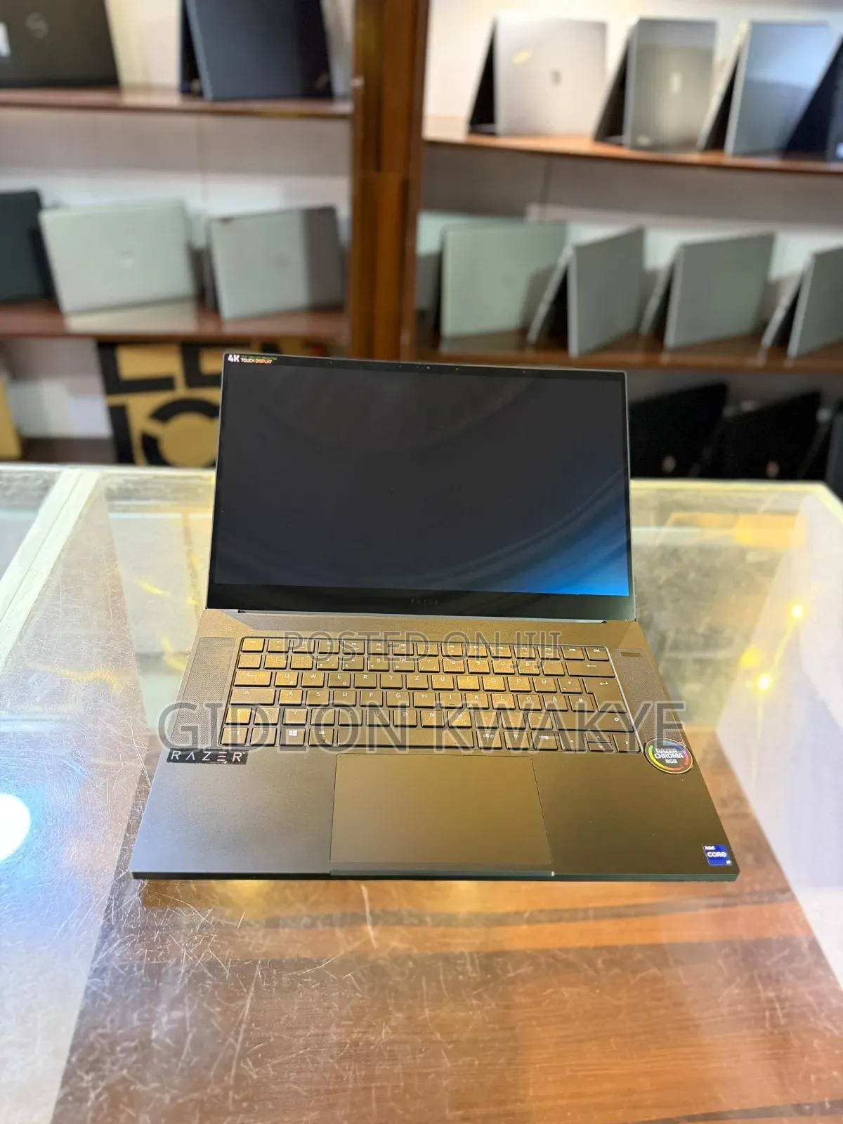 Laptop Razer Blade Advanced 16GB Intel Core Ultra 9 SSD 1T