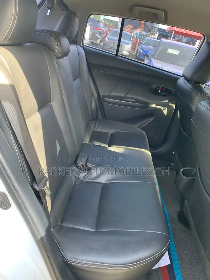 Toyota Yaris L Hatchback 3dr 2016 White