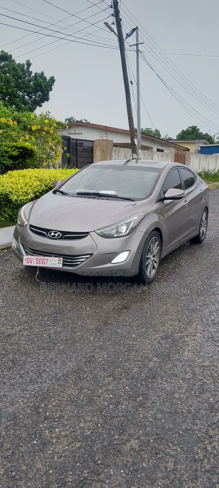 Hyundai Elantra GLS Sedan FWD (1.8L 4cyl 6A) 2013 Gray