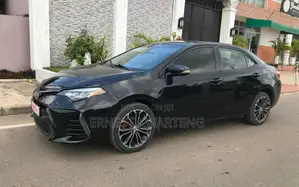 Toyota Corolla 2015 Black
