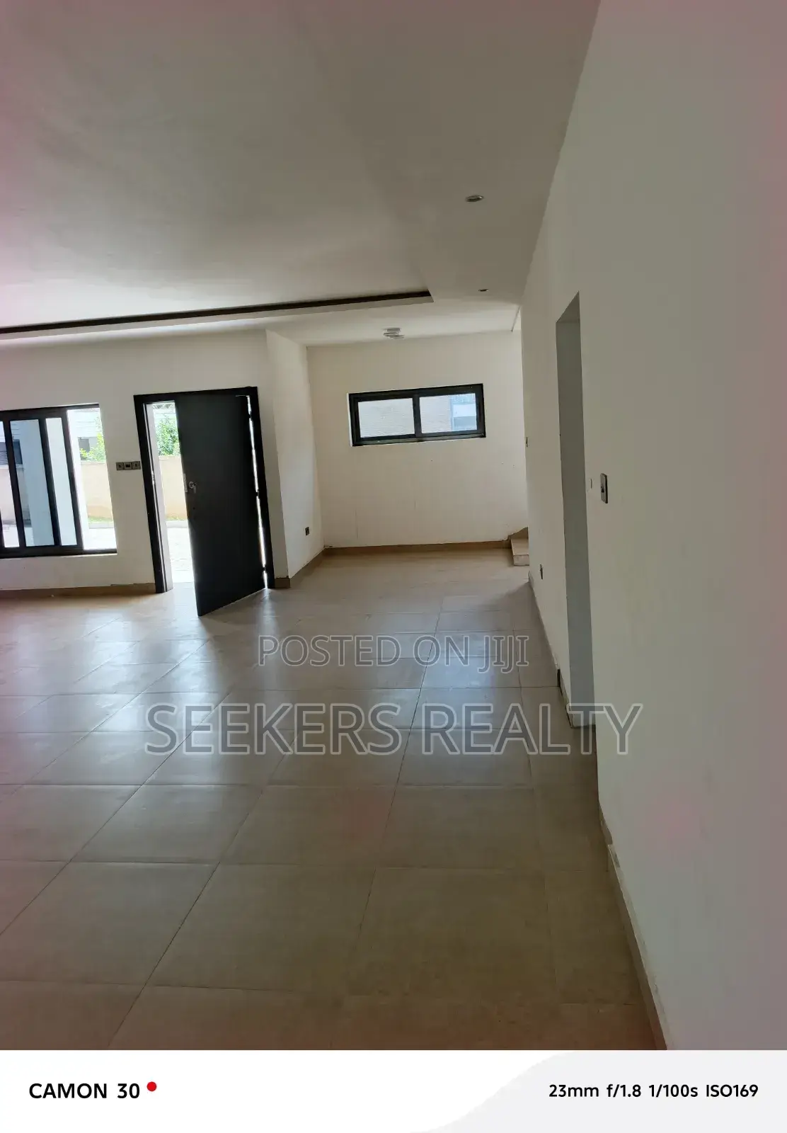 4bdrm Townhouse/Terrace in Seekers Realty, US Embassy Area for sale