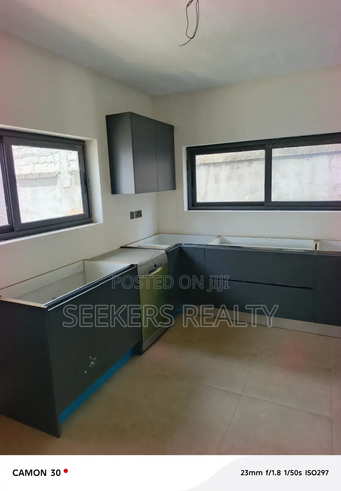 4bdrm Townhouse/Terrace in Seekers Realty, US Embassy Area for sale