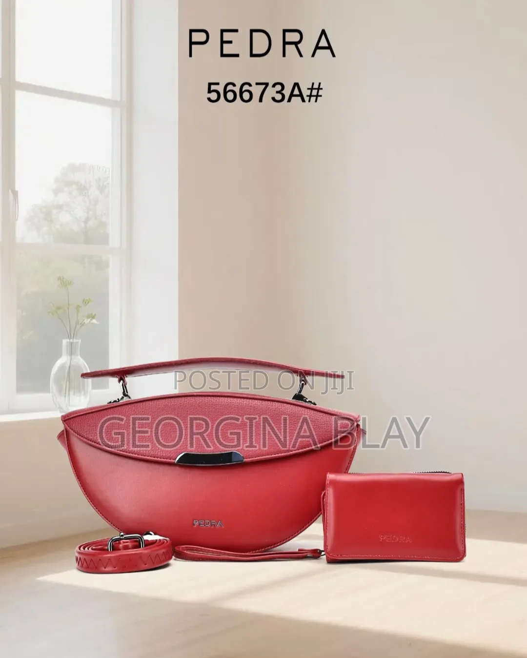Pedra Ladies Sleek Bag