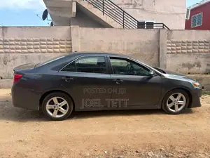 Toyota Camry 2014 Gray