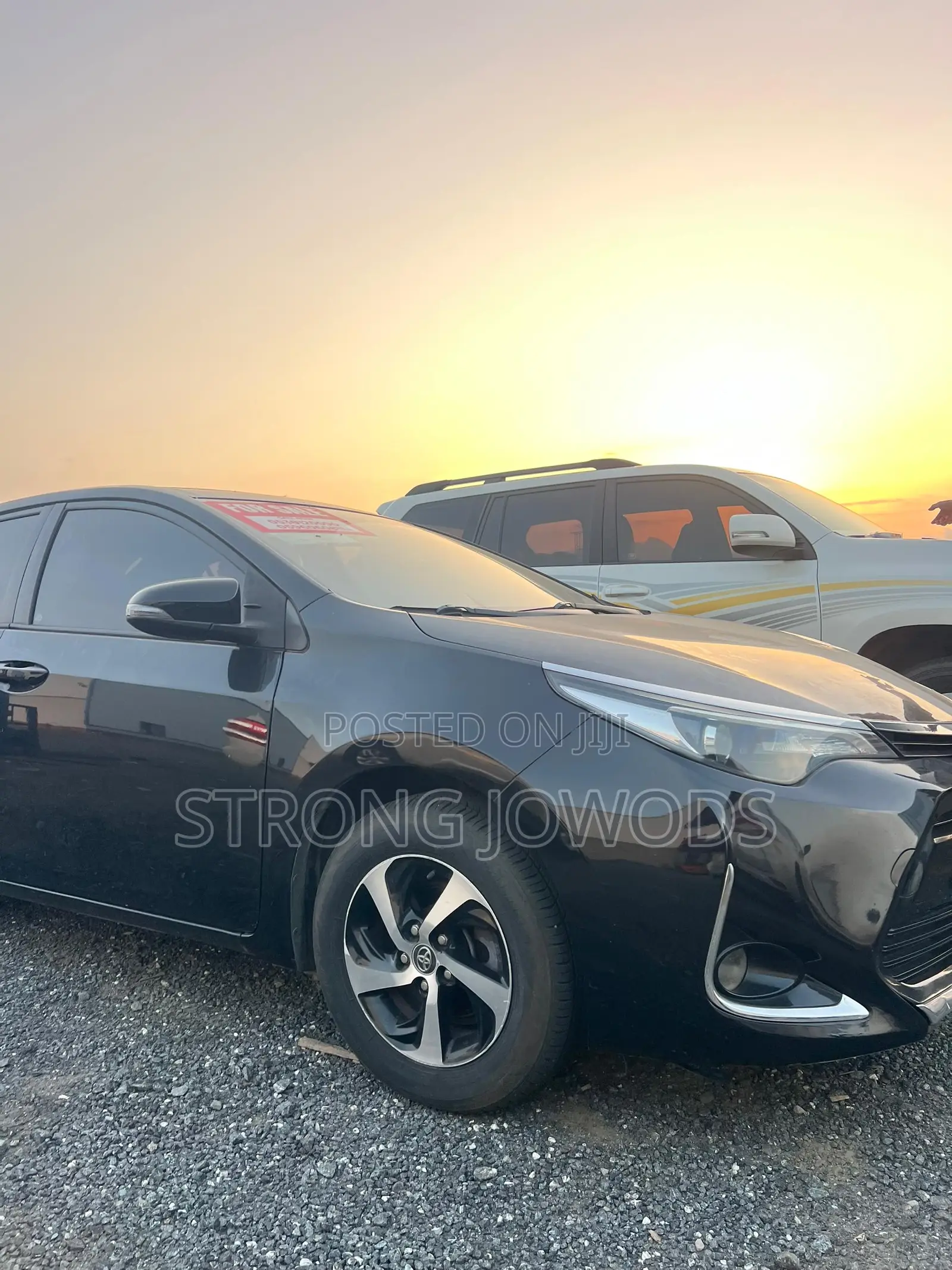 Toyota Corolla SE (1.8L 4cyl 2A) 2018 Black