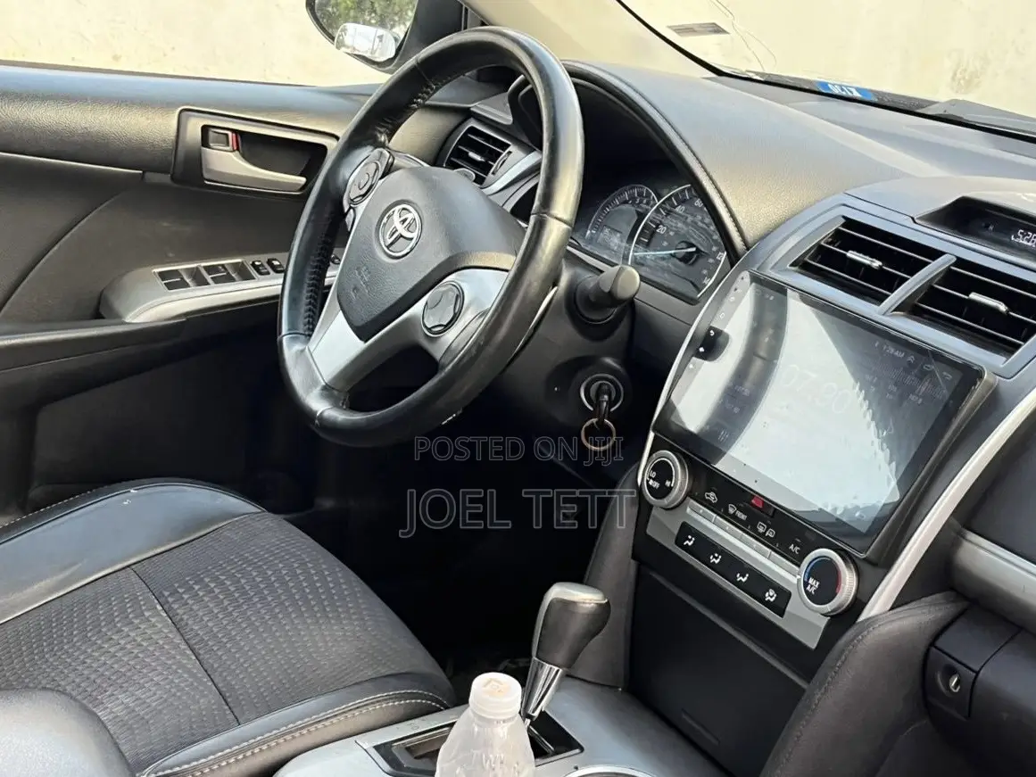 Toyota Camry 2014 Gray