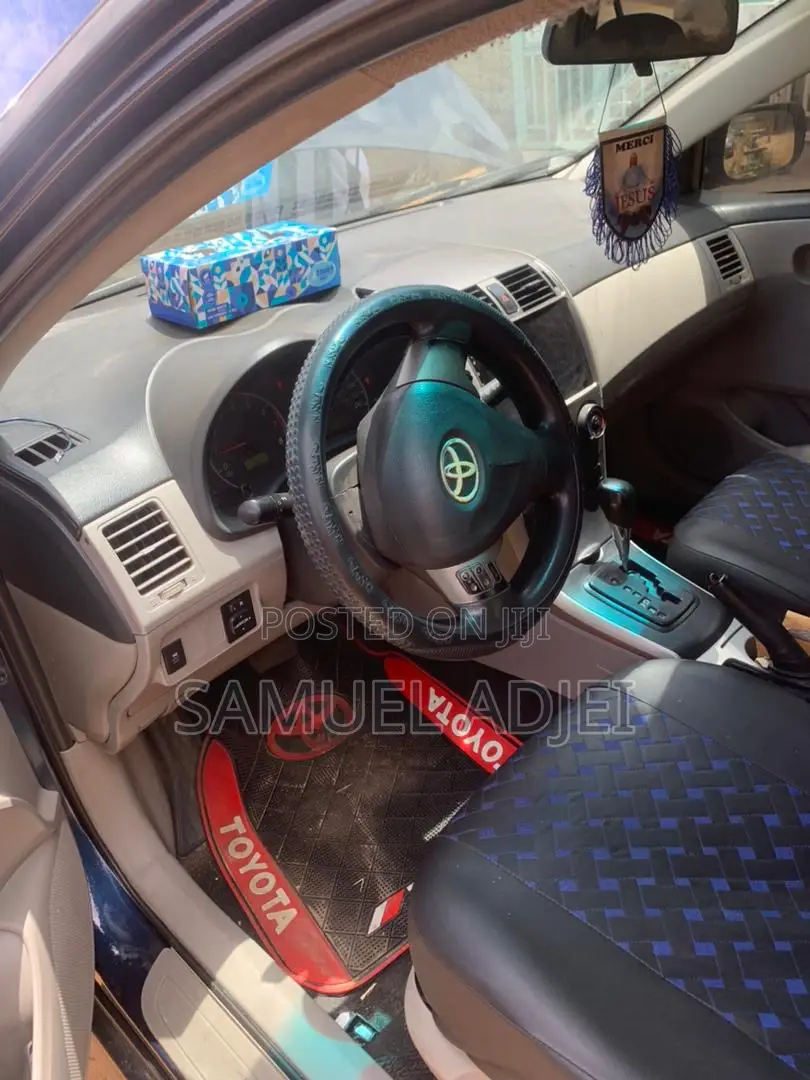 Toyota Corolla 2013 Blue