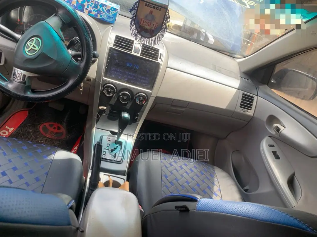 Toyota Corolla 2013 Blue