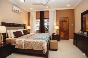 Discreet Stay, Calm, Luxury and Cozy