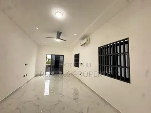 2bdrm Apartment in Oyibi, Police Station for rent