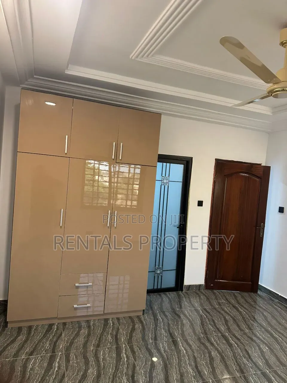 2bdrm Mansion in North Legon for rent