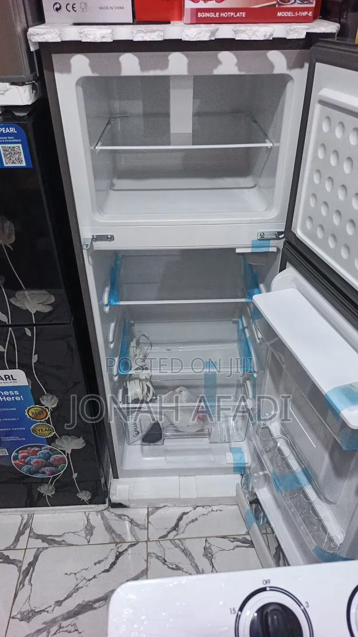 Pearl 204litres Top Freezer Refrigerator [Pf-252]