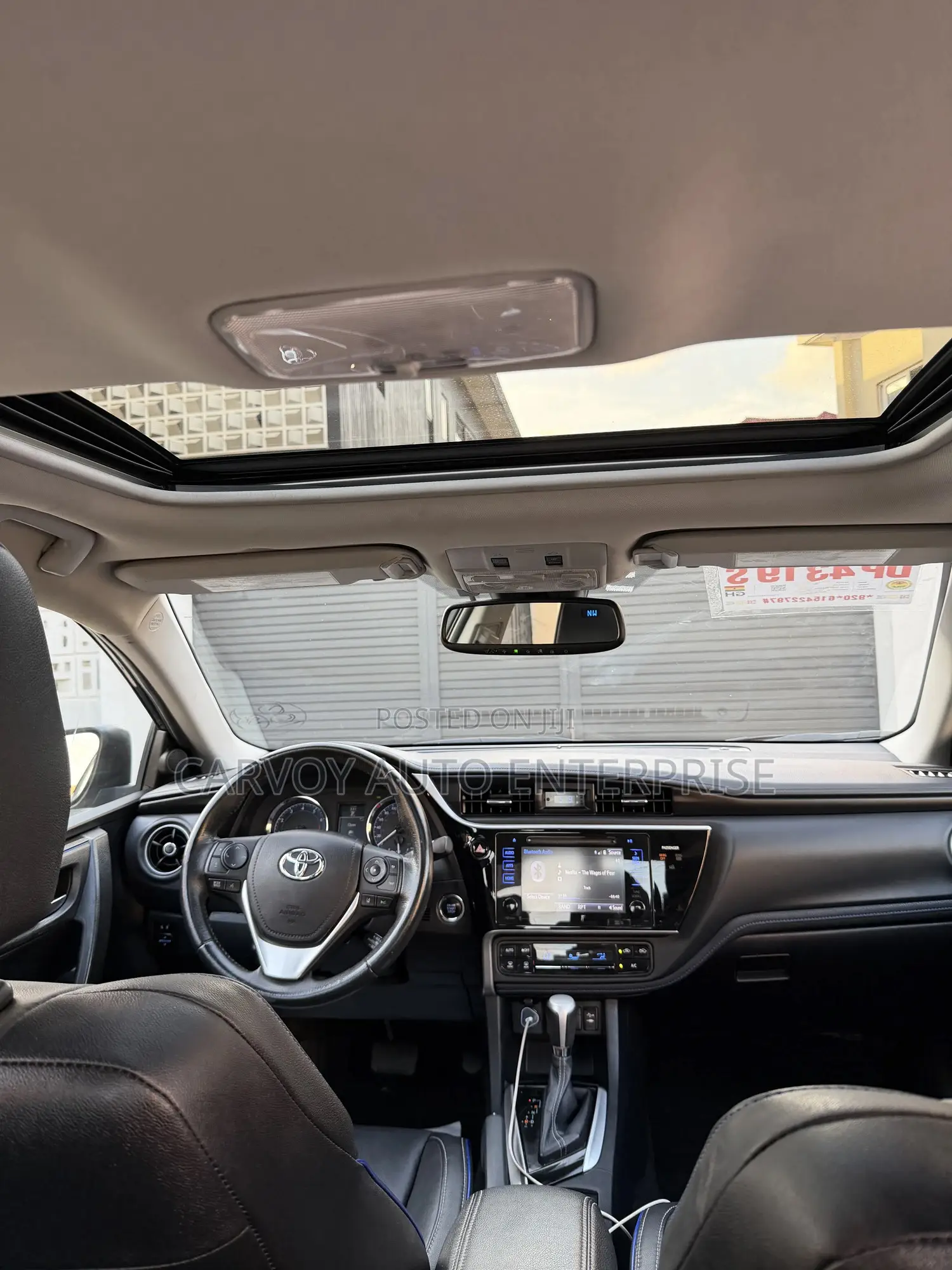 Toyota Corolla XSE 4dr Sedan (1.8L 4cyl CVT) 2017 Gray