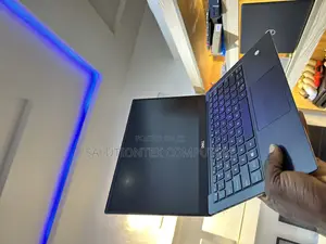 Laptop Dell XPS 13 7390 8GB Intel Core i5 SSD 256GB