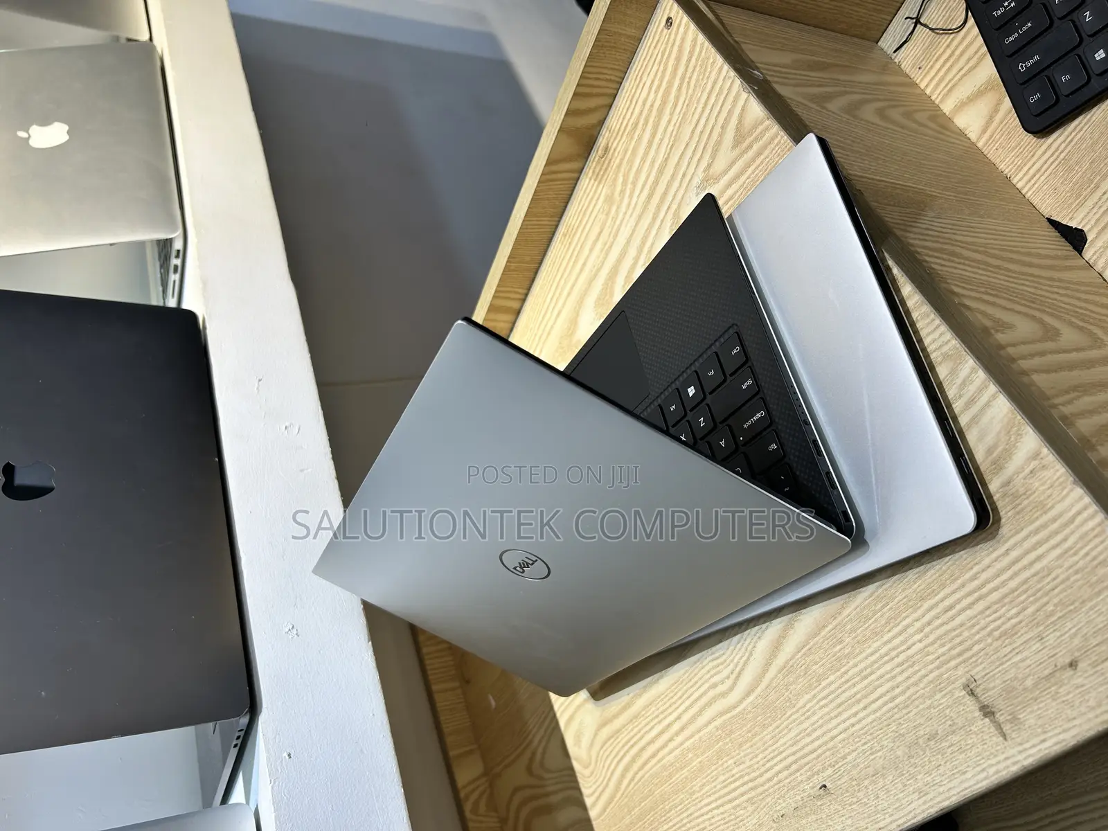 Laptop Dell XPS 13 7390 8GB Intel Core i5 SSD 256GB
