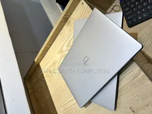 Laptop Dell XPS 13 7390 8GB Intel Core i5 SSD 256GB