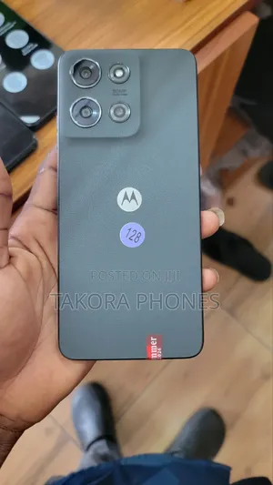 New Motorola Moto G Power (2025) 128 GB Green