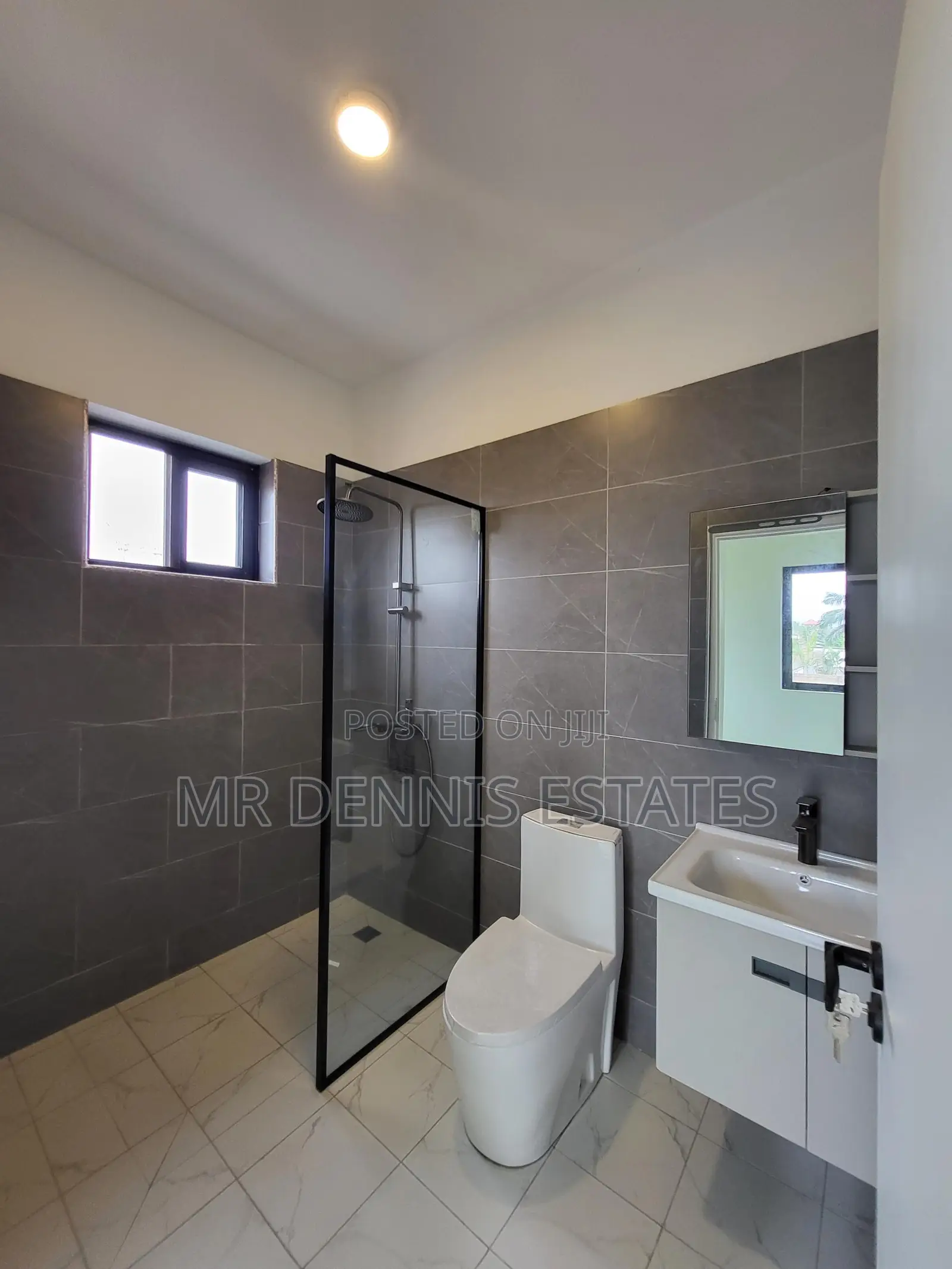4bdrm House in Mr Dennis Estates, Oyarifa Mall Area for sale