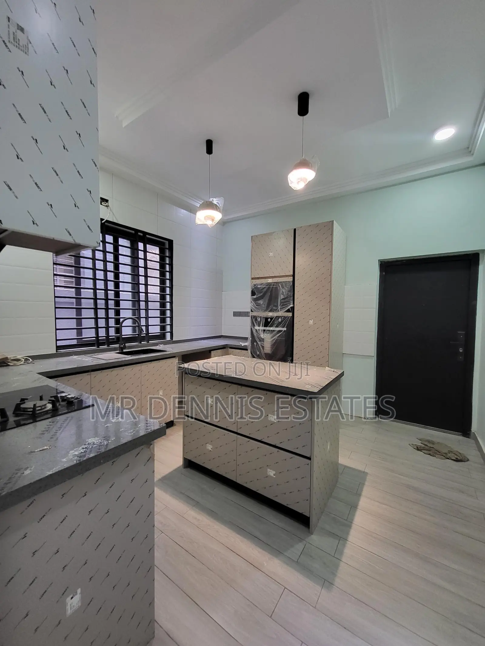 4bdrm House in Mr Dennis Estates, Oyarifa Mall Area for sale