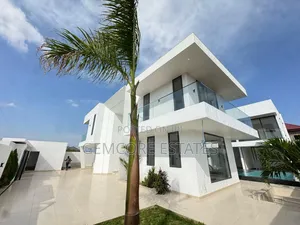 5bdrm Mansion in Oyarifa, Ghana Flag for sale