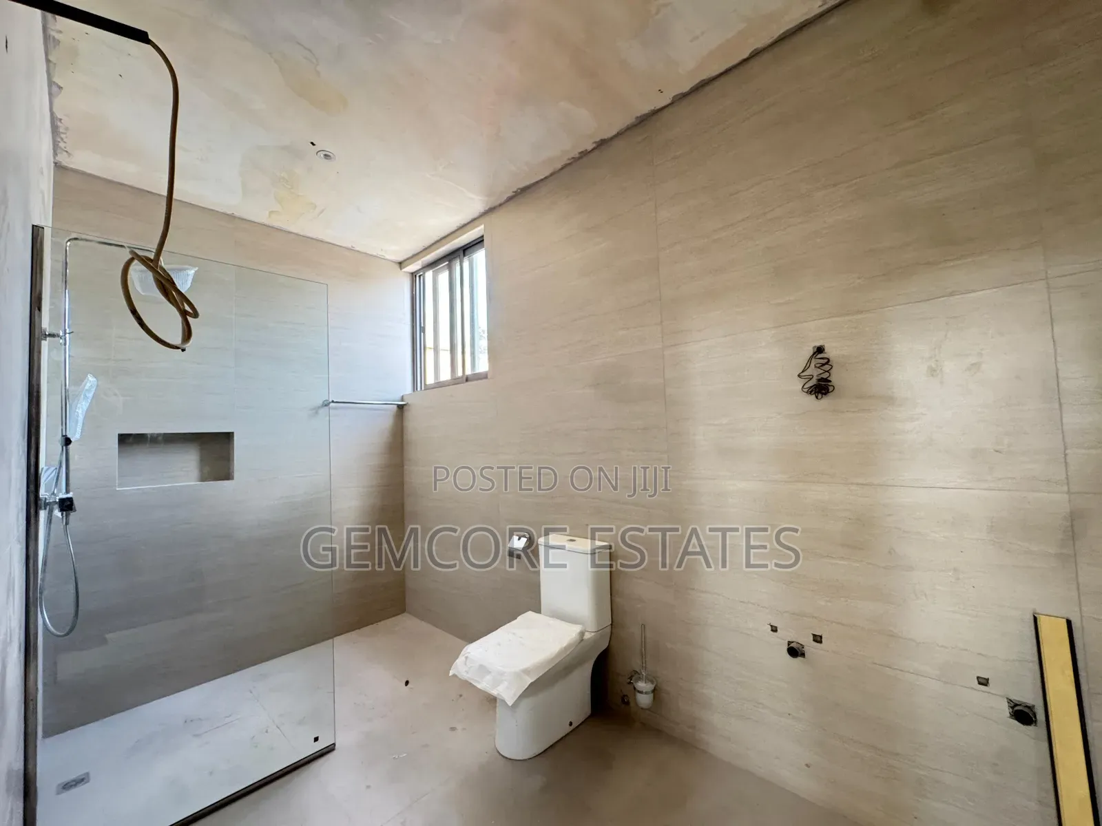 4bdrm House in Davtraco, Spintex for sale