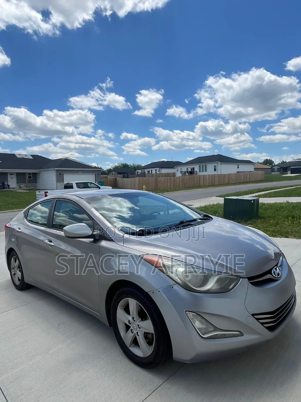 Hyundai Elantra GLS Sedan FWD (1.8L 4cyl 6M) 2013 Silver
